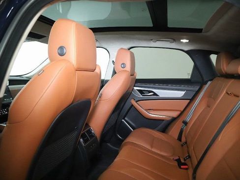 Used 2023 Jaguar F-PACE R-Dynamic S AWD/4WD image 19