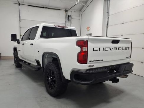 Used 2025 Chevrolet Silverado 2500 Custom w/ Custom Value Package AWD/4WD image 5