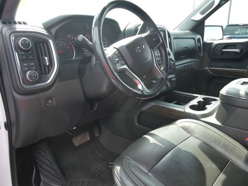 Certified 2020 Chevrolet Silverado 1500 LT Trail Boss AWD/4WD image 24