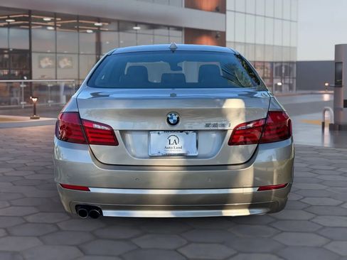 Used 2013 BMW 528i Sedan image 5