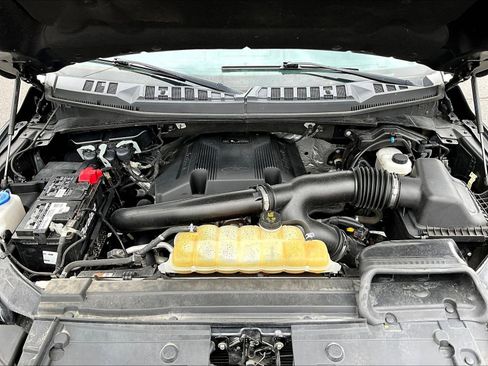 Used 2020 Ford F150 Lariat w/ Equipment Group 502A Luxury AWD/4WD image 31