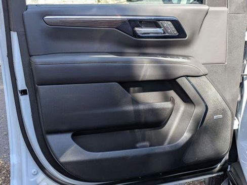 New 2026 Chevrolet Tahoe Premier AWD/4WD image 12