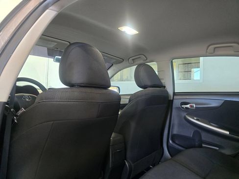 Used 2013 Toyota Corolla S FWD image 26