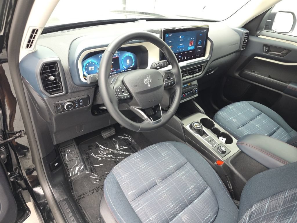 Used 2025 Ford Bronco Sport Heritage w/ Convenience Package AWD/4WD image 15