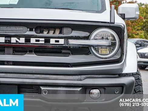 Used 2024 Ford Bronco Outer Banks image 12