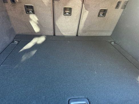 New 2026 Porsche Macan S image 16