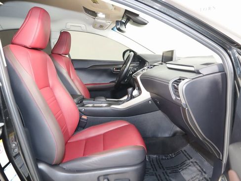 Used 2018 Lexus NX 300h AWD image 10