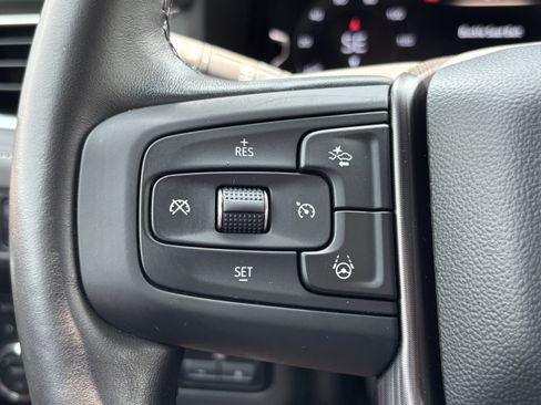 Used 2024 GMC Yukon Denali Ultimate AWD/4WD image 19