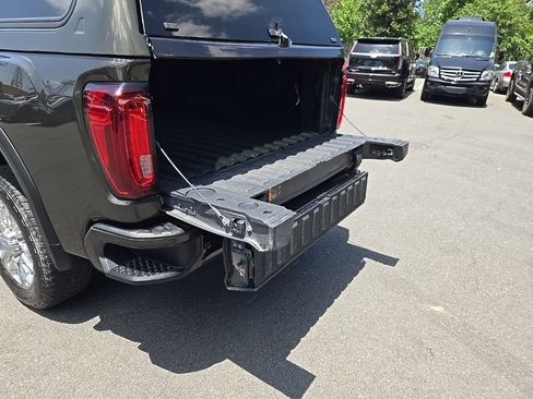 Used 2022 GMC Sierra 2500 Denali AWD/4WD image 57