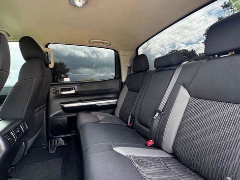 Used 2017 Toyota Tundra SR5 w/ TRD Off Road Package image 12