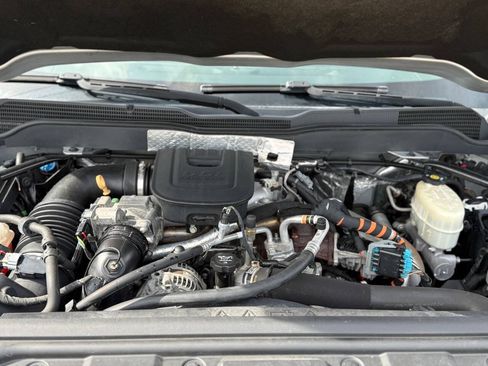 Used 2016 Chevrolet Silverado 2500 LT w/ LT Convenience Package RWD image 11