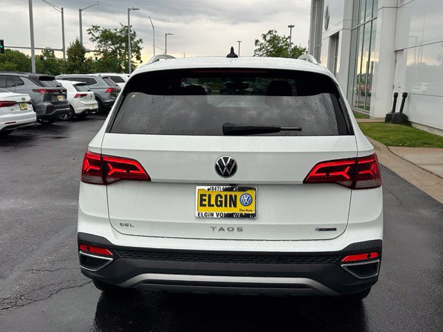 Certified 2023 Volkswagen Taos SEL AWD/4WD image 5