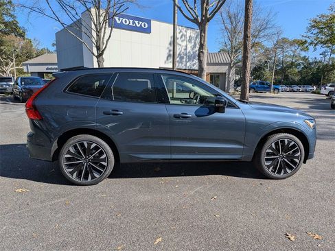 New 2026 Volvo XC60 T8 Ultra w/ Protection Package Premier image 3