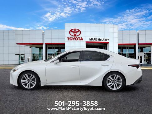 Used 2022 Lexus IS 300 w/ Accessory Package RWD image 2