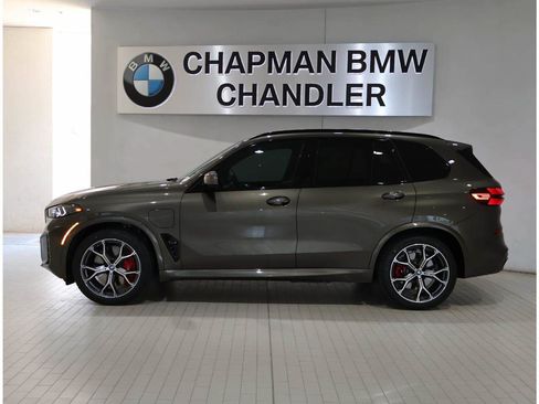 Used 2024 BMW X5 xDrive50e w/ Executive Package AWD/4WD image 3