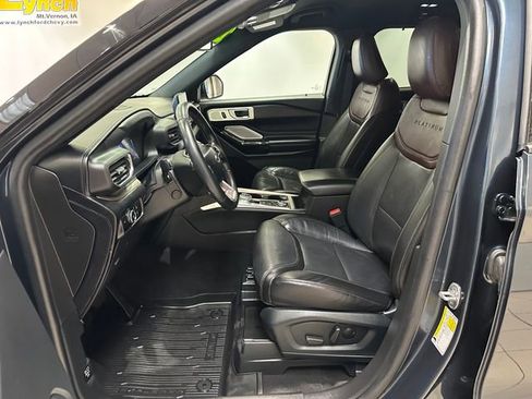Used 2023 Ford Explorer Platinum w/ Technology Package AWD/4WD image 6