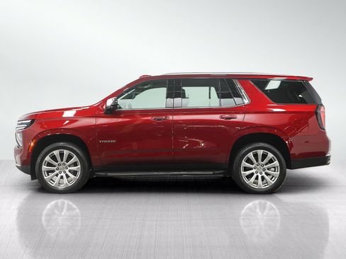 Used 2025 Chevrolet Tahoe Premier AWD/4WD image 2
