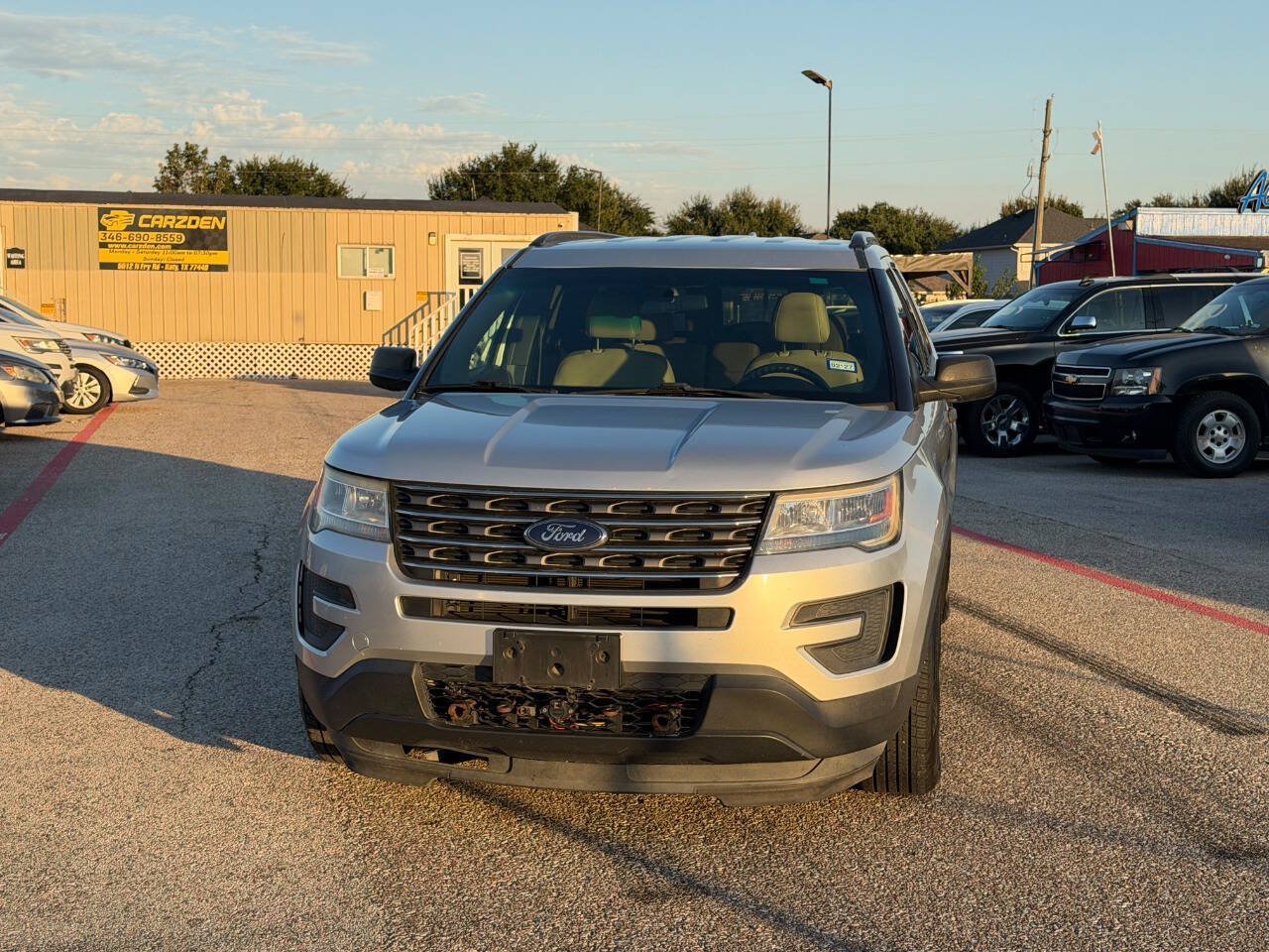 Used 2017 Ford Explorer 4WD image 4