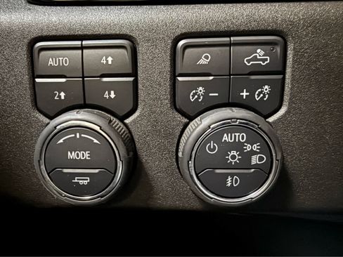 Certified 2025 Chevrolet Silverado 1500 RST w/ Convenience Package II image 23