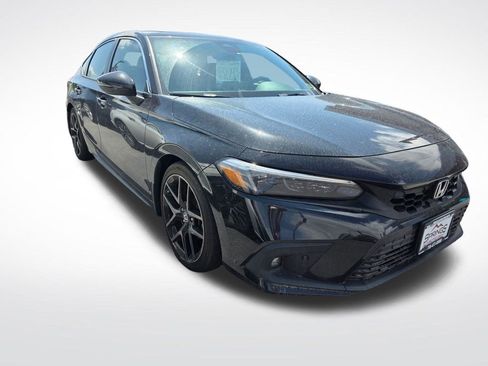 Used 2024 Honda Civic Sport Touring image 4