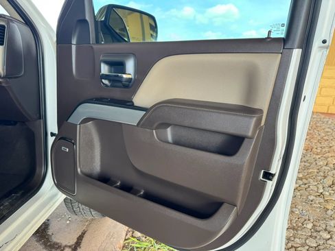 Used 2018 Chevrolet Silverado 1500 LTZ Z71 w/ LTZ Plus Package AWD/4WD image 23