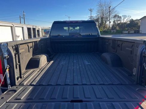 Used 2023 GMC Sierra 3500 Denali w/ Denali Ultimate Package image 9