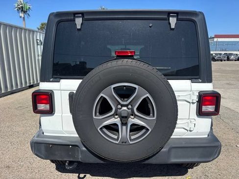 Used 2022 Jeep Wrangler Unlimited Sport AWD/4WD image 6