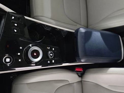 Used 2023 Kia Sportage EX w/ EX Premium Package image 32