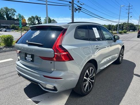 Certified 2025 Volvo XC60 B5 Plus AWD/4WD image 5