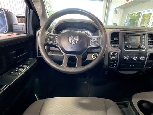 Used 2019 RAM 1500 Express w/ Wheel & Sound Group AWD/4WD image 5