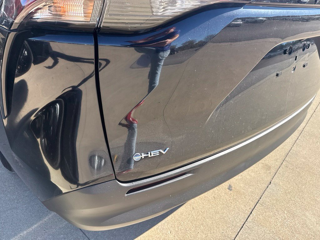 Used 2025 Toyota Sienna LE FWD image 7