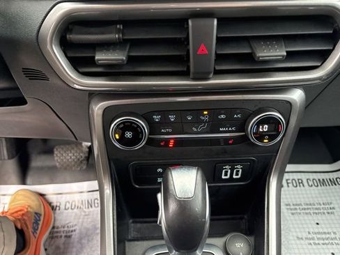 Used 2020 Ford EcoSport SE image 23