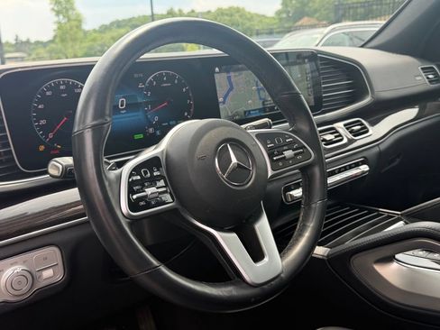 Used 2023 Mercedes-Benz GLS 450 4MATIC image 21