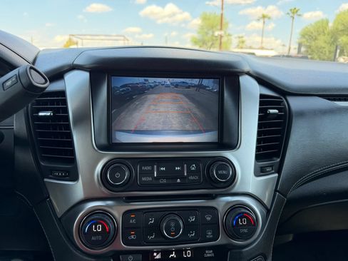 Used 2015 Chevrolet Suburban LT AWD/4WD image 23