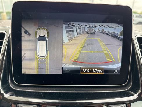 Used 2019 Mercedes-Benz GLS 450 4MATIC w/ Premium 1 Package image 19