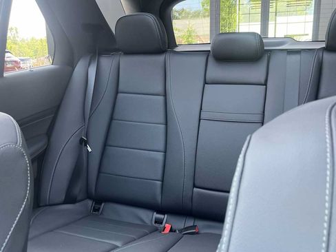 Certified 2025 Mercedes-Benz GLE 450e 4MATIC image 33