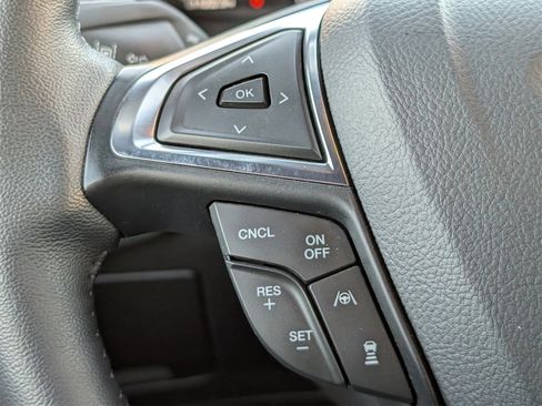 Used 2024 Ford Edge Titanium w/ Titanium Elite Package image 25