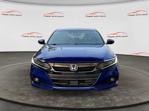 Used 2022 Honda Accord Sport image 3