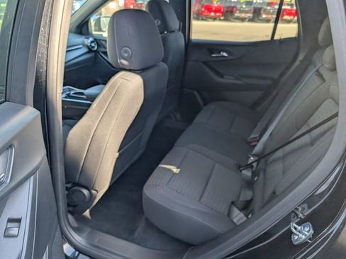 Used 2025 Chevrolet Equinox LT AWD/4WD image 13