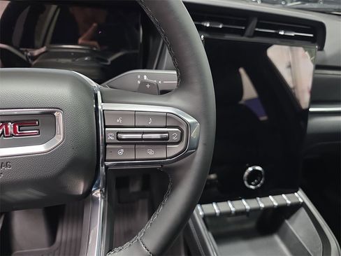 New 2026 GMC Terrain Elevation w/ Elevation Premium Package image 19