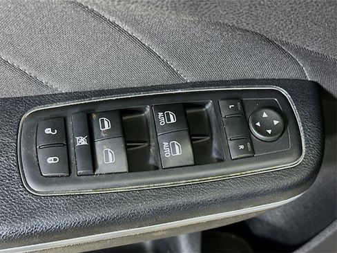 Used 2017 Dodge Charger R/T image 14