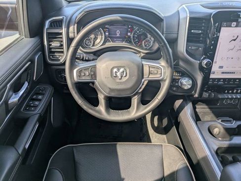 Used 2023 RAM 1500 Laramie AWD/4WD image 11