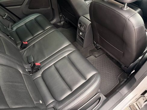 Used 2017 Volkswagen Tiguan Sport image 20