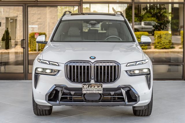 Used 2024 BMW X7 xDrive40i w/ Executive Package AWD/4WD image 5