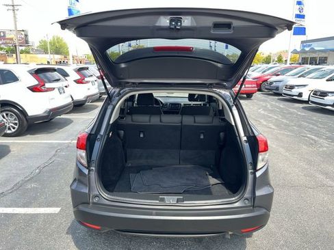 Used 2022 Honda HR-V LX image 21
