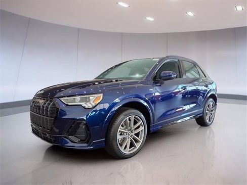 New 2025 Audi Q3 2.0T Premium image 4