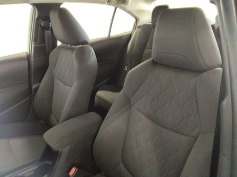 Used 2022 Toyota Corolla LE image 26