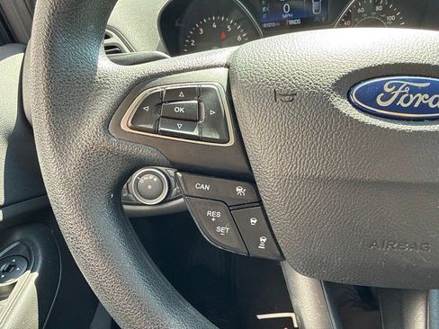 Used 2019 Ford Escape SE FWD image 12