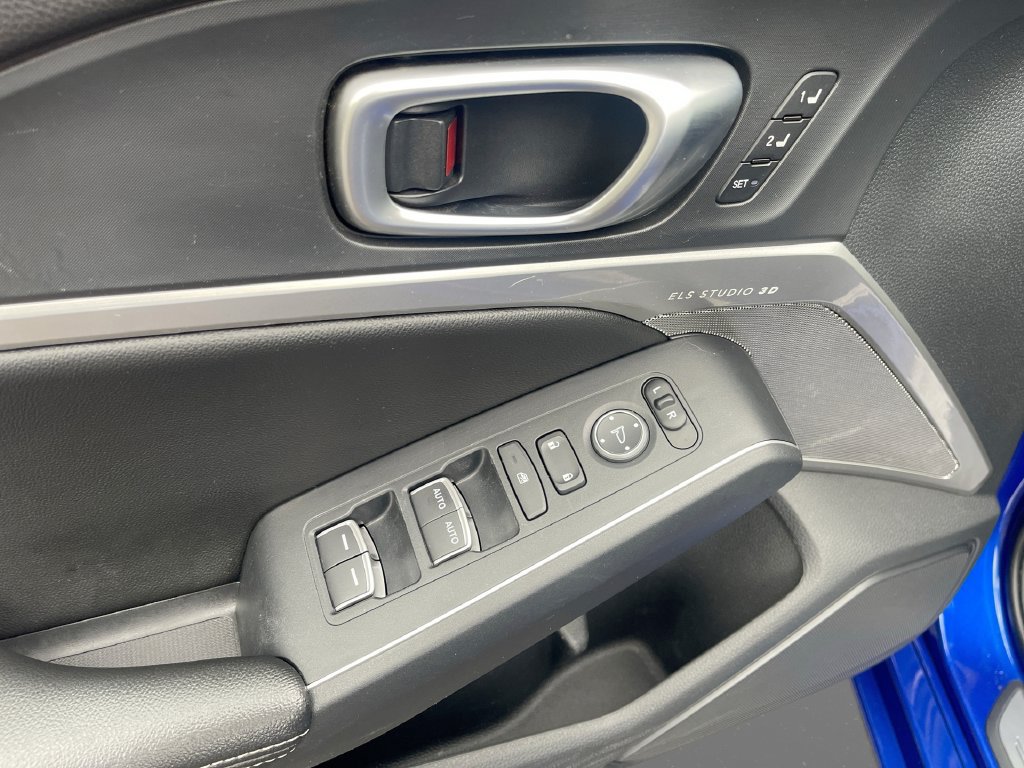 Used 2024 Acura Integra A-Spec w/ Technology Package FWD image 24