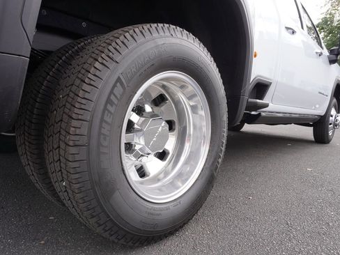 New 2026 GMC Sierra 3500 Denali Ultimate image 6